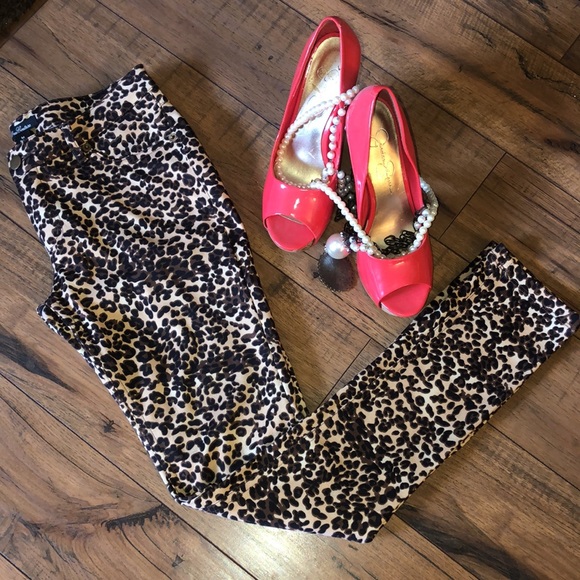 DNA Cuture Jeggins cheetah leopard print - Picture 2 of 10
